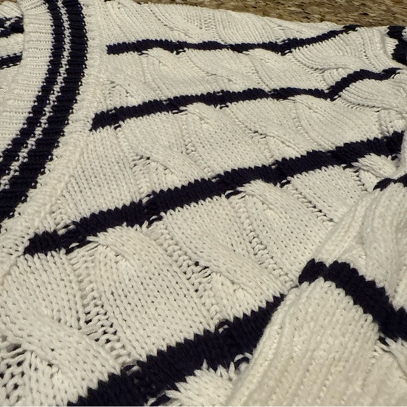 On 34Th Tennis Sweater  Wimbledon Cable-Knit Size Medium - Picture 4 of 5